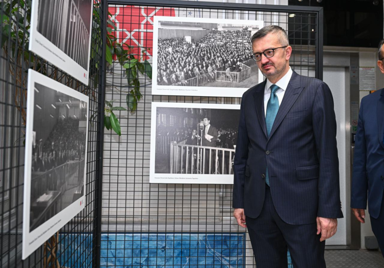 İletişim Başkanı Duran: Milletin iradesi kendi siyasetçilerine er ya da geç sahip çıkmakla tecelli etmiştir